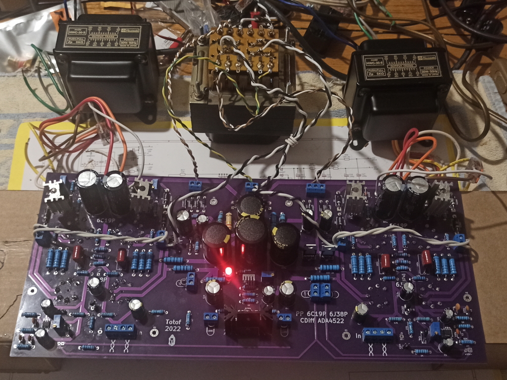 PCB sous test 1 compressé.jpg