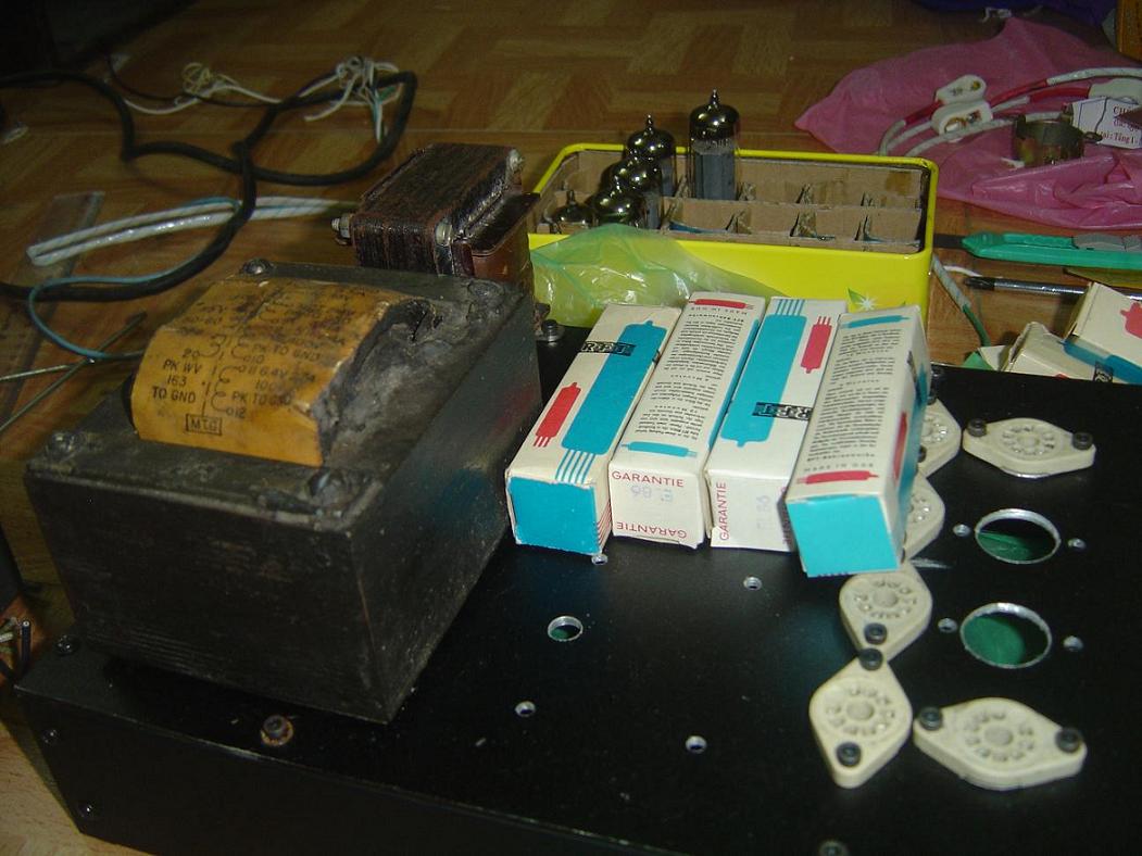E1.JPG