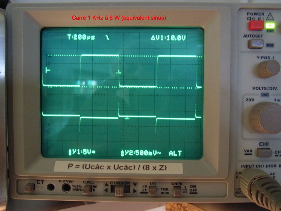 1KHz carré 6W.JPG